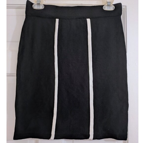 ASOS black sweater skirt with white stripes 6 BNWT - Picture 1 of 4